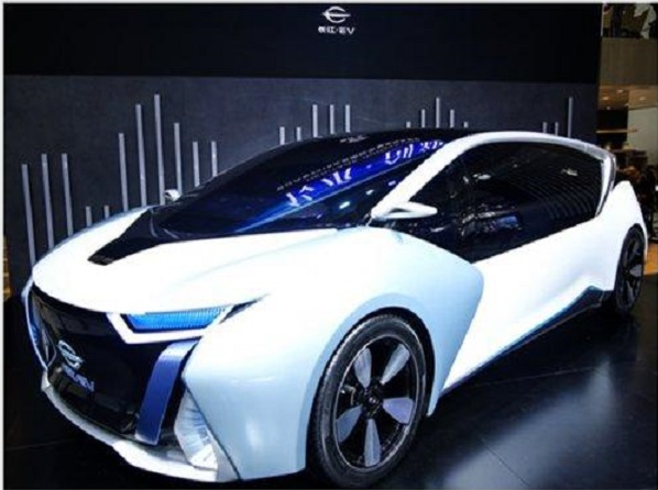 <b>长江电动汽车</b>